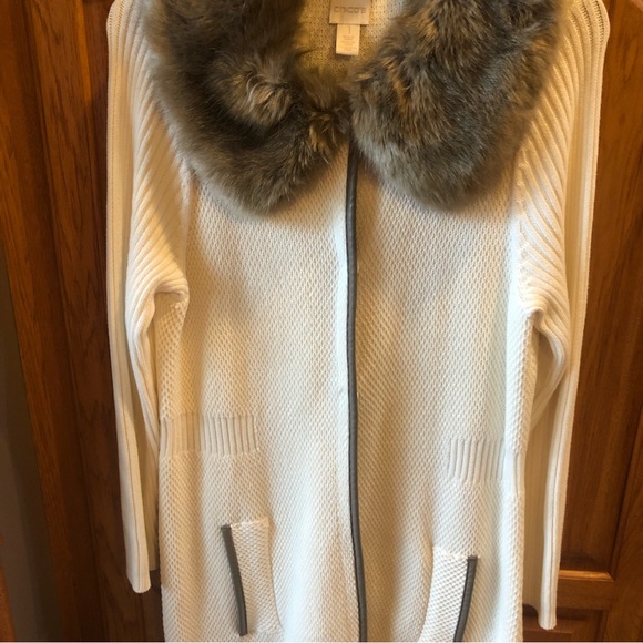 LIKE NEW! Chico’s White Long Button Sweater/Jacket w/Faux Fur Neck-Womens Medium - Picture 2 of 14